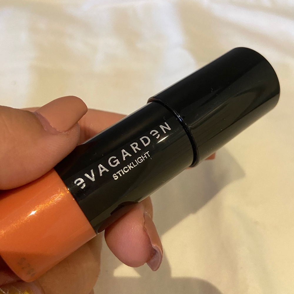 Add onto bundle (no charge)- Blush/highlight stick